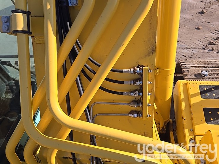 2022-komatsu-pc360-lc-11-image-51