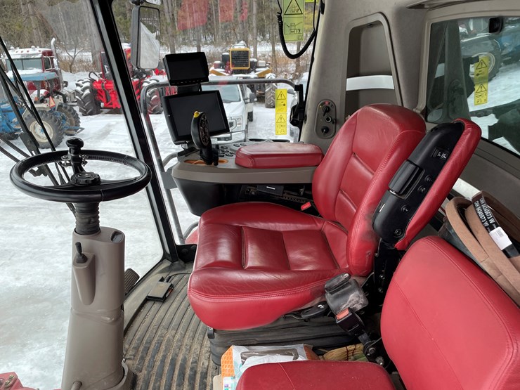 2017-case-ih-7240-image-52