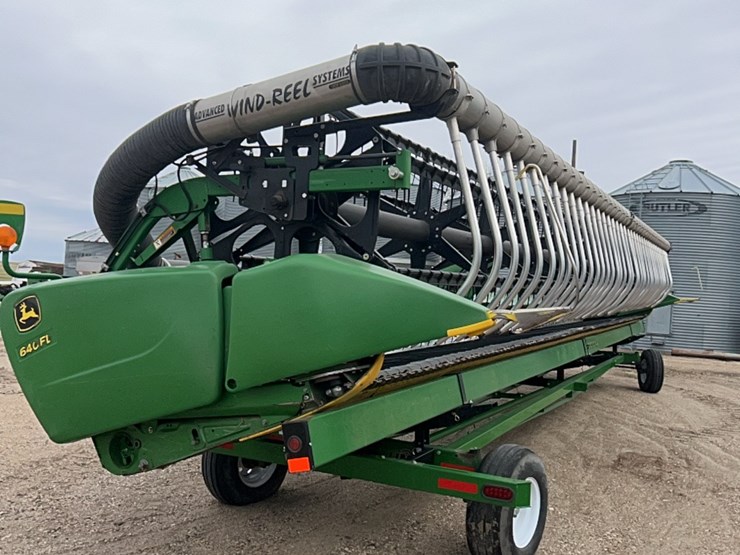 2013-john-deere-640-image-58