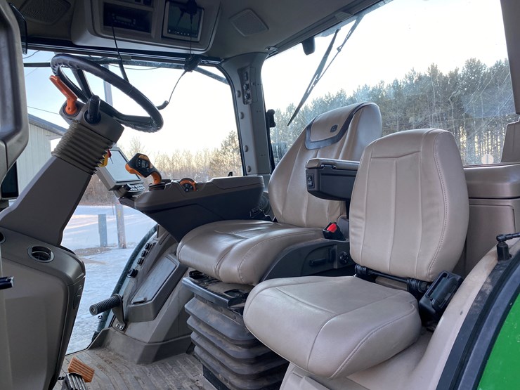 2022-john-deere-8r-280-image-43