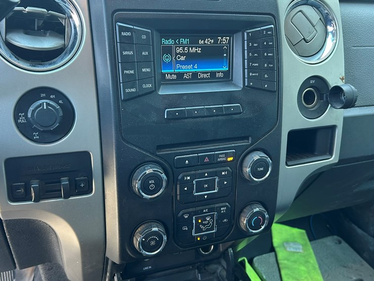 2014-ford-f150-image-60