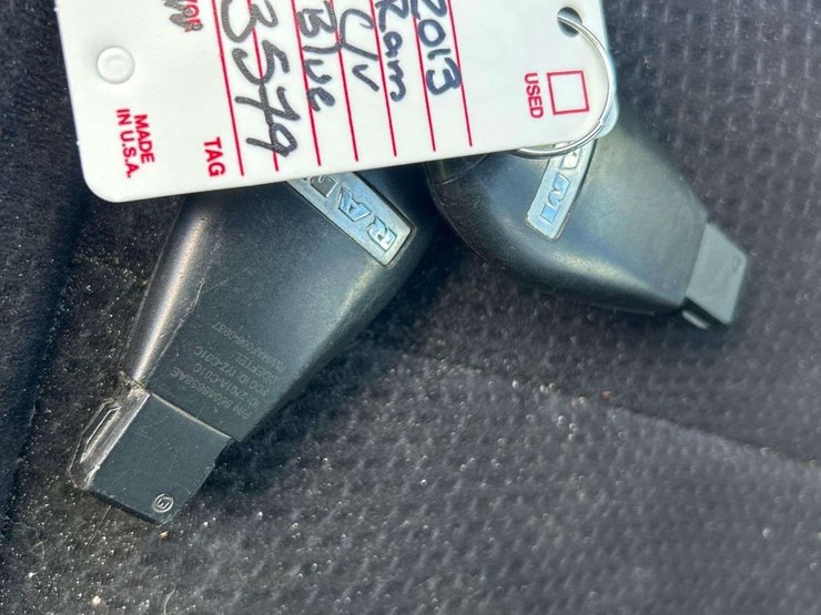 2024-ford-explorer-image-24