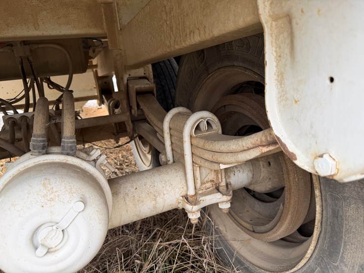 #40956-•-2013-cts-ght-40-40'-t/a-hopper-bottom-trailer-5tu124023ds000682-image-9