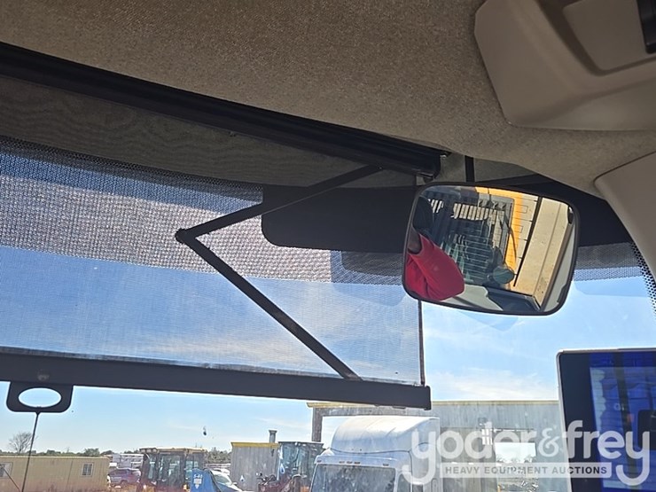 2022-case-521g-image-76