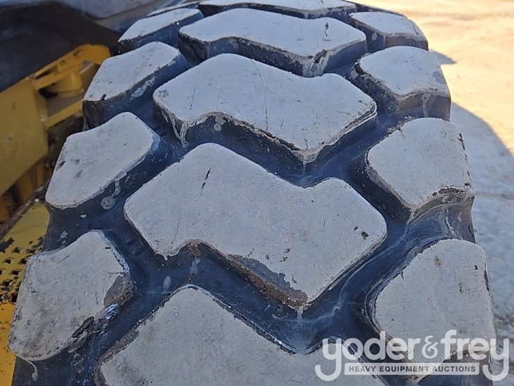 2005-caterpillar-140h-vhp-plus-image-20