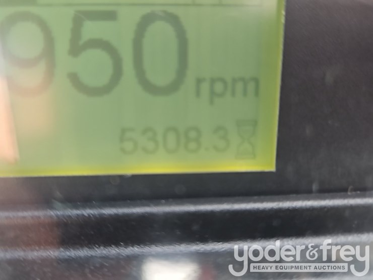 2016-caterpillar-420f2-it-image-42