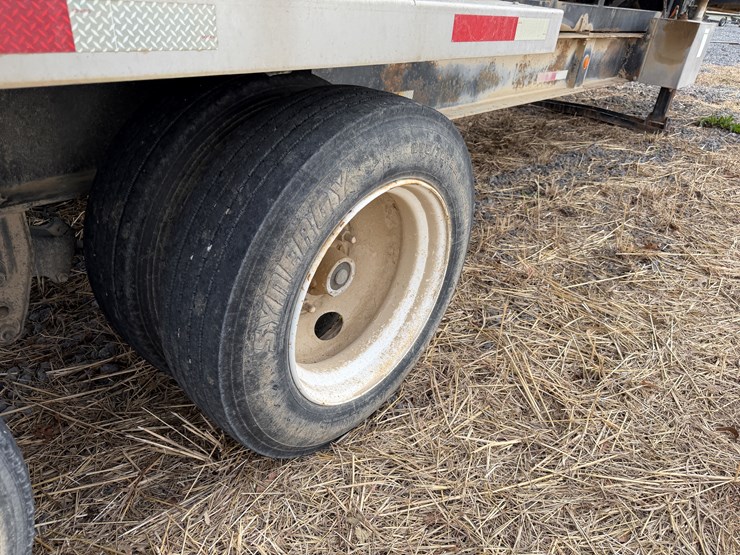 #40962-•-2013-magnolia-/-adams-t/a-fertilizer-tender-trailer-image-8