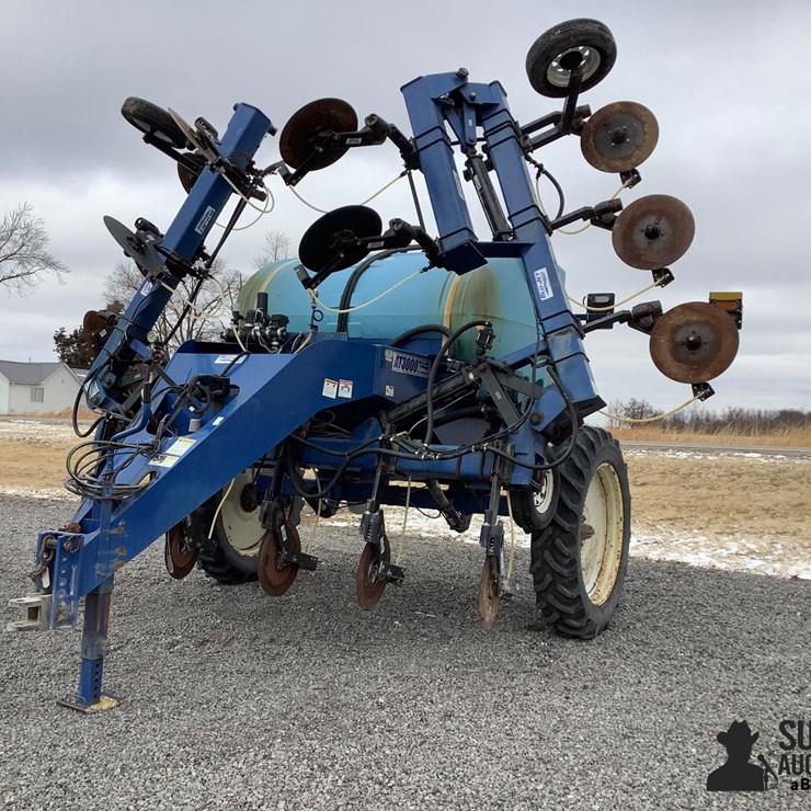 Blu-Jet Side Dresser