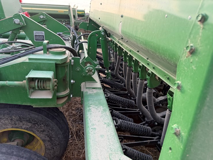 john-deere-455-image-39
