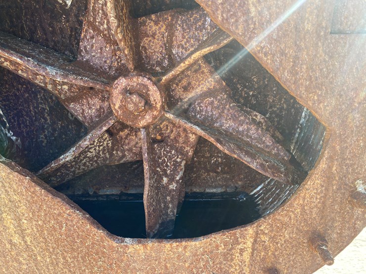 2008-houle-52-image-13