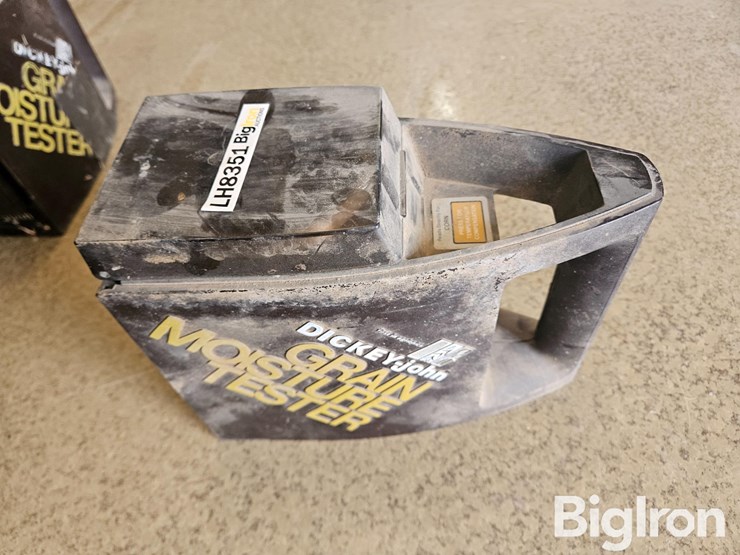 grain-moisture-testers-image-3