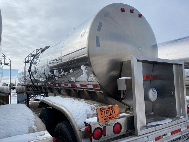 1990-walker-tanker-image-11