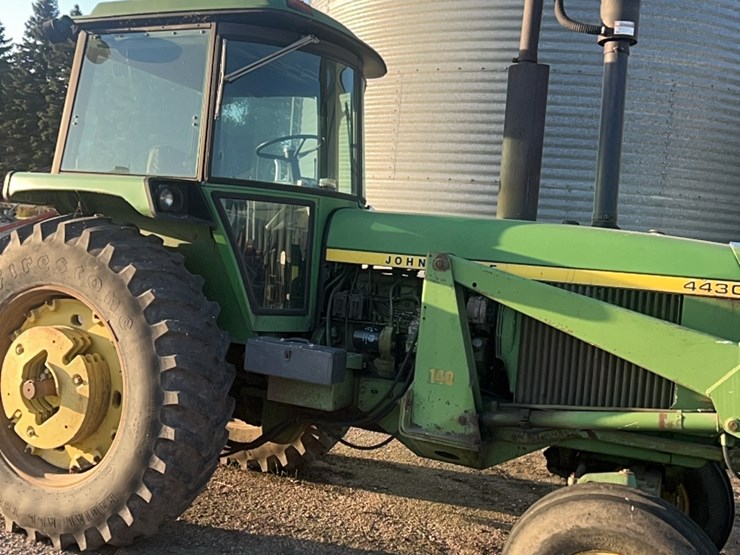 john-deere-4430-image-5