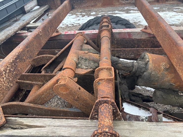 #2255-•-1941-chevrolet-flatbed-dump-truck-image-42