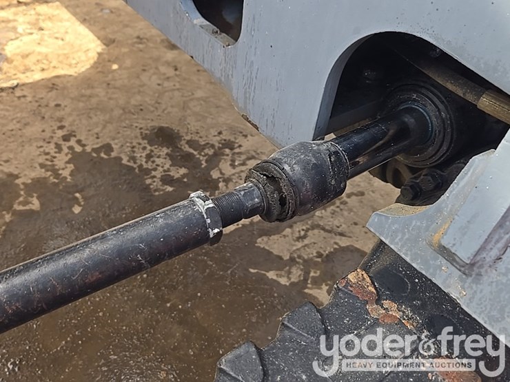 2017-skyjack-sj843th-image-42