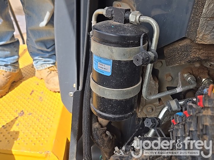 2018-deere-460e-image-66