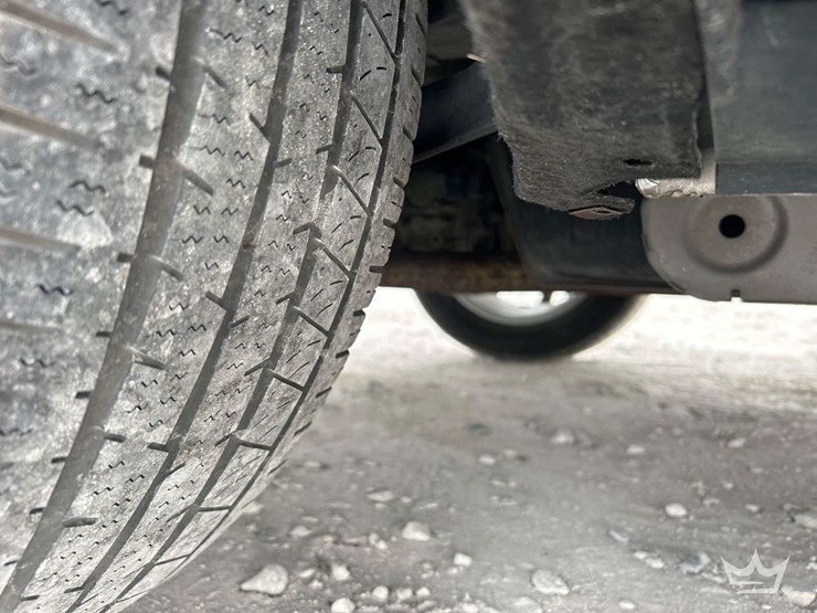 2020-chevrolet-equinox-image-25