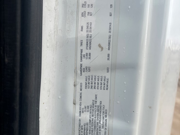 2016-freightliner-cascadia-113-image-85