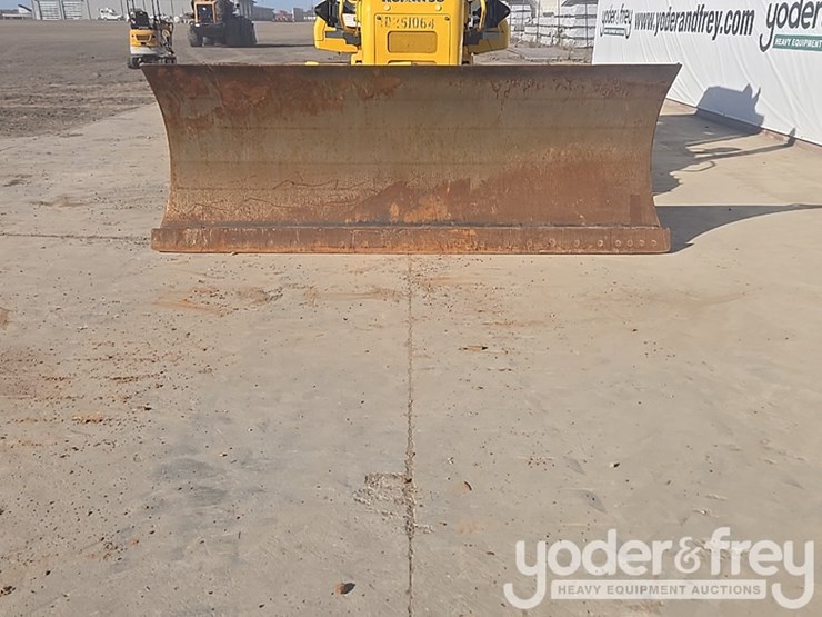 2018-komatsu-d51px-24-image-35