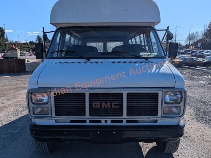 1986-gmc-3500-image-2