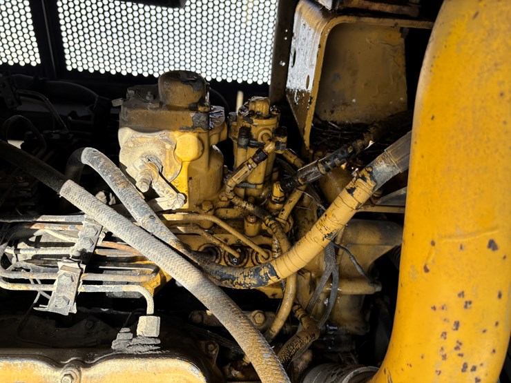 caterpillar-988b-image-25