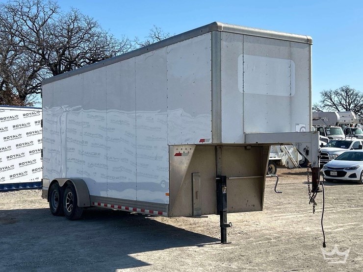 2018-sundowner-fd-306-rev-a-24ft.-t/a-enclosed-gooseneck-trailer-image-4