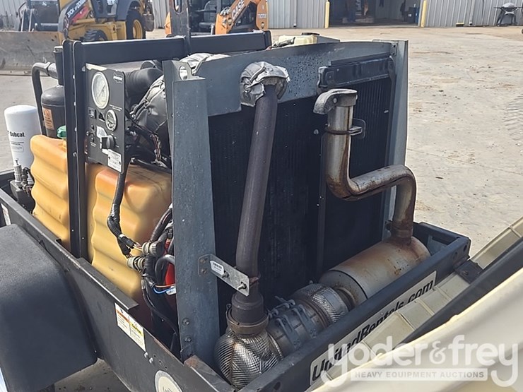 2018-doosan-c185wdz-image-27