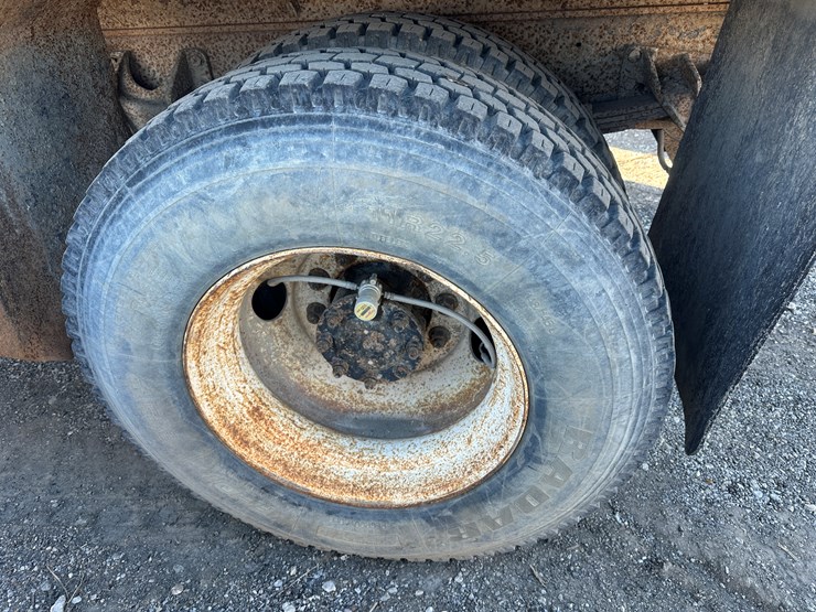 2002-international-4400-sba-image-61