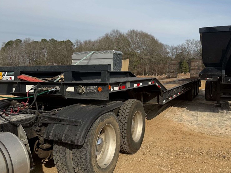 2009-viking-lowboy-image-2