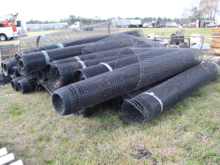 #34281-•-baselok-polypropylene-black-fencing-image-1