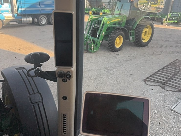 2010-john-deere-2010-image-28