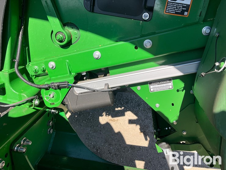 2022-john-deere-s760-image-11