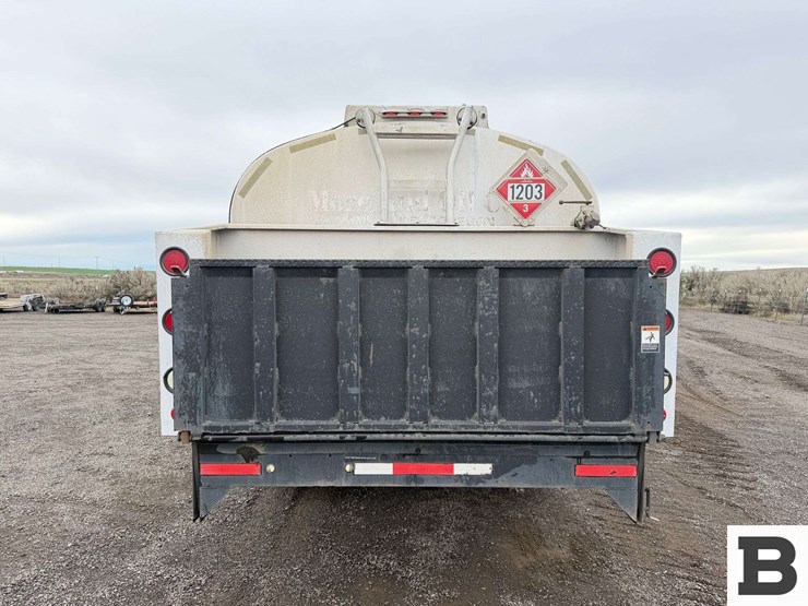 1993-freightliner-fld112-image-4