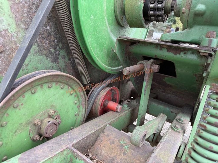 john-deere-16a-image-13