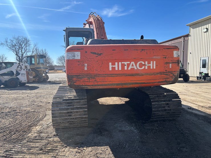 hitachi-ex200-lc-image-3