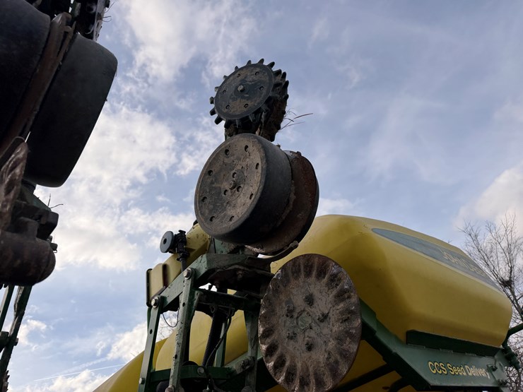 john-deere-1790-image-52