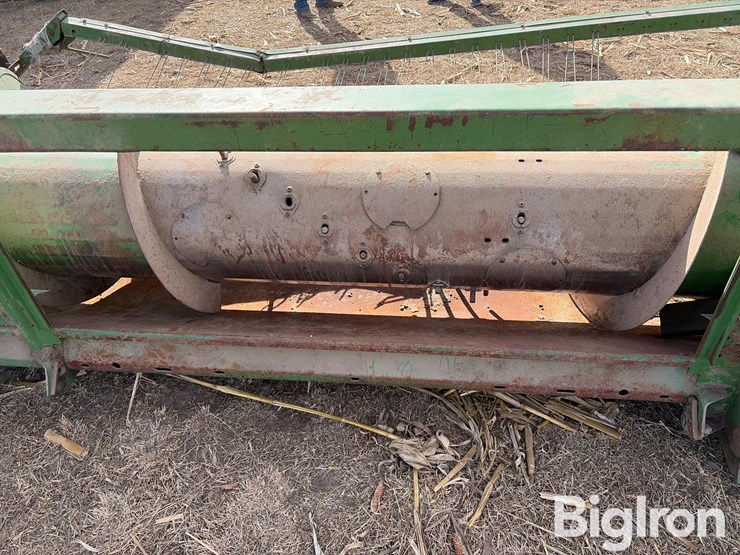 john-deere-212-image-15