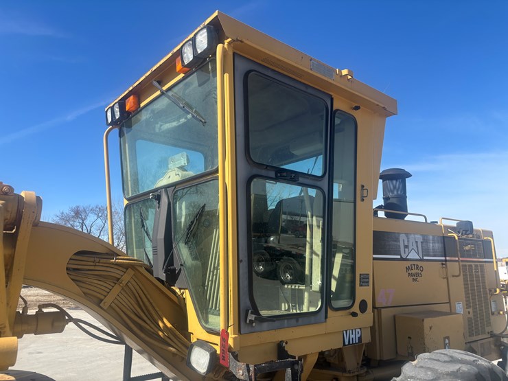 caterpillar-140h-vhp-image-9
