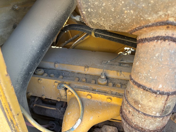 caterpillar-d6m-image-45