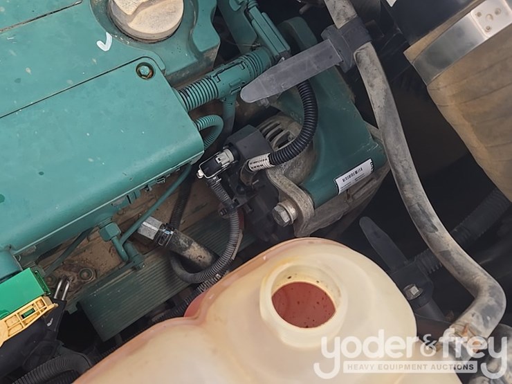 2018-volvo-ec200el-image-69