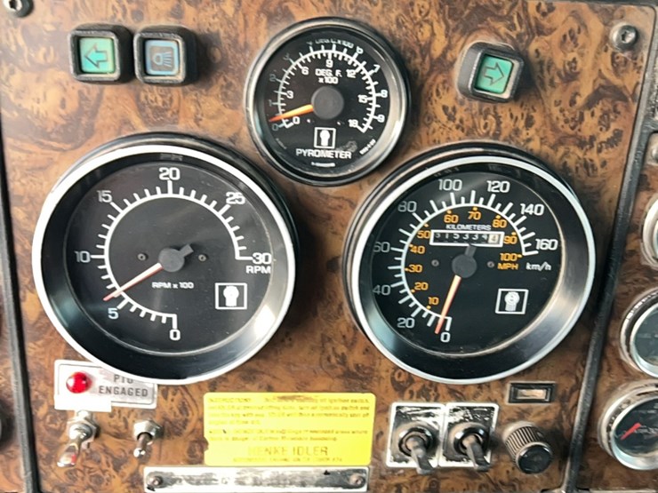 1990-kenworth-t600-image-145