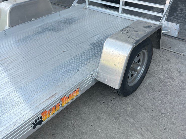 aluminum-trailer,-perfect-for-side-by-side-or-golf-cart-image-10