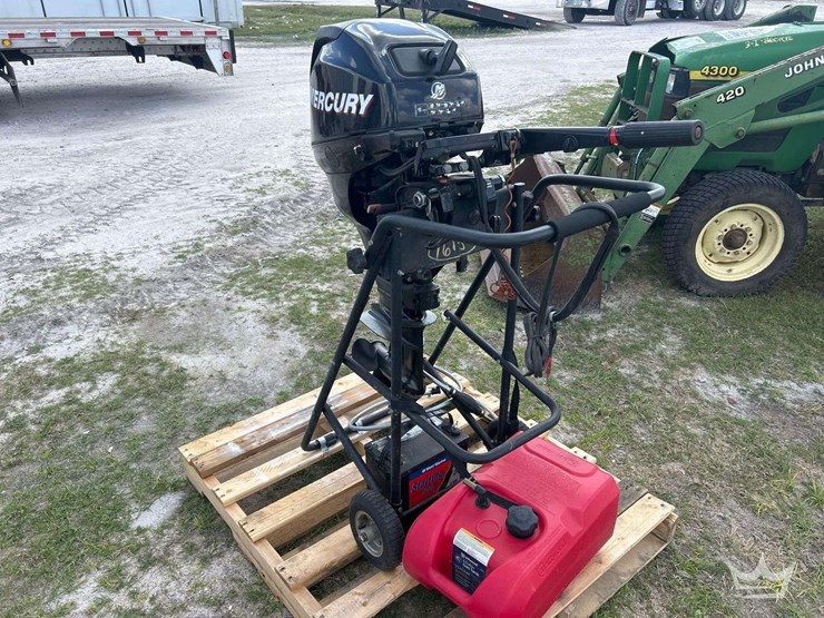 mercury-15-stroke-boat-motor-image-4