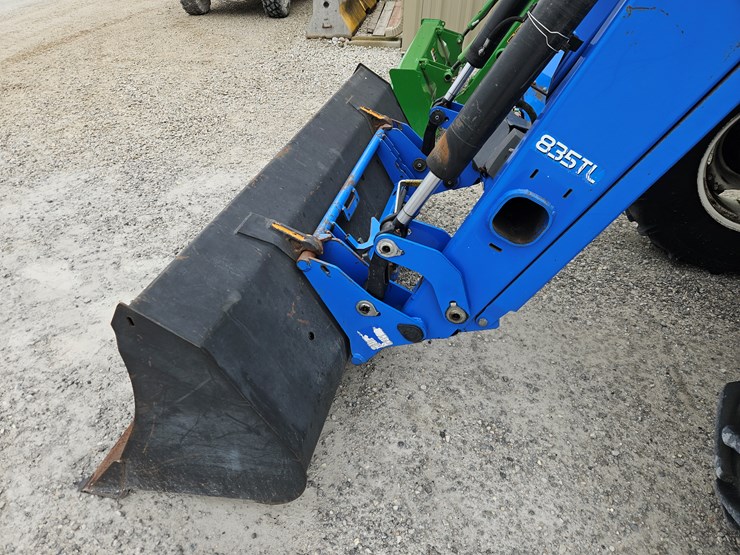 new-holland-ts6.120-image-6