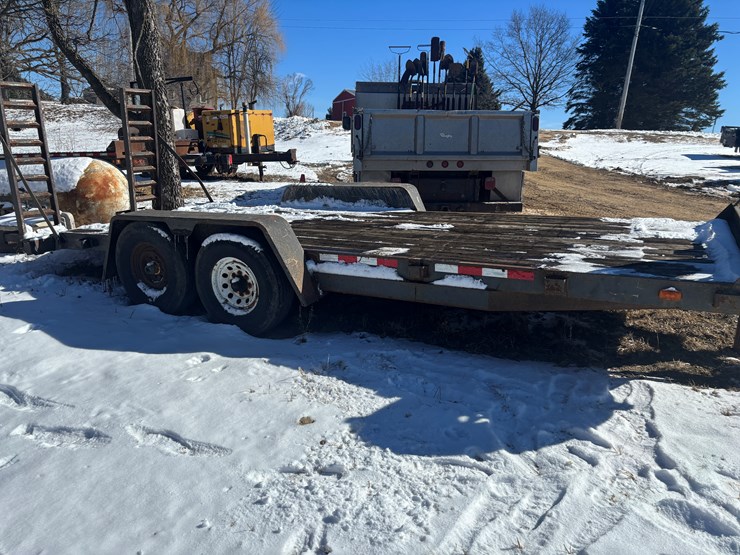 #2271-•-approx.-23'-equipment-trailer-image-5