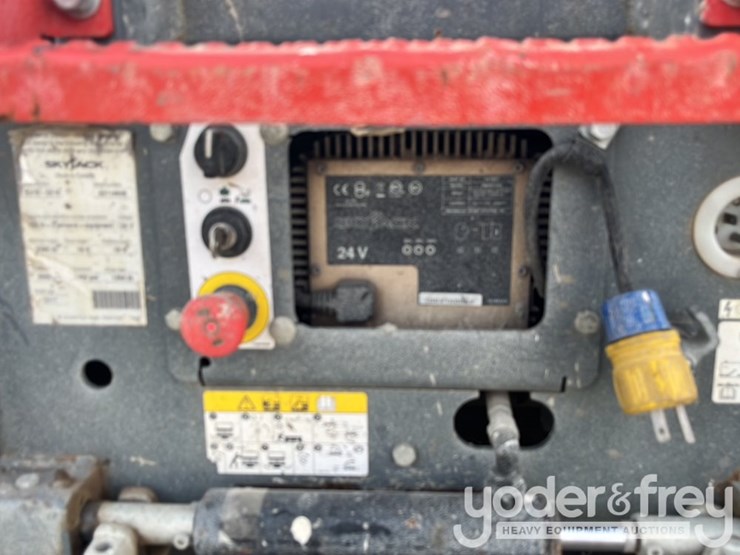 2017-skyjack-sjiii3219-image-27