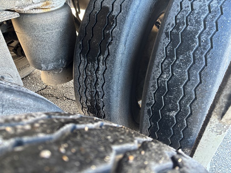 1986-hesse-beverage-trailer-image-57