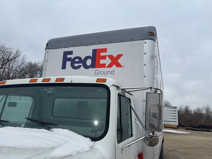 2000-international-4700-image-10