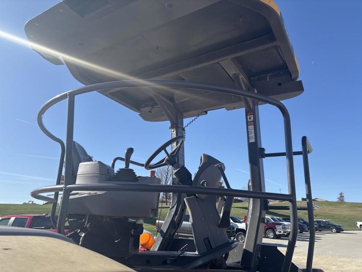 2013-volvo-dd110b-image-47