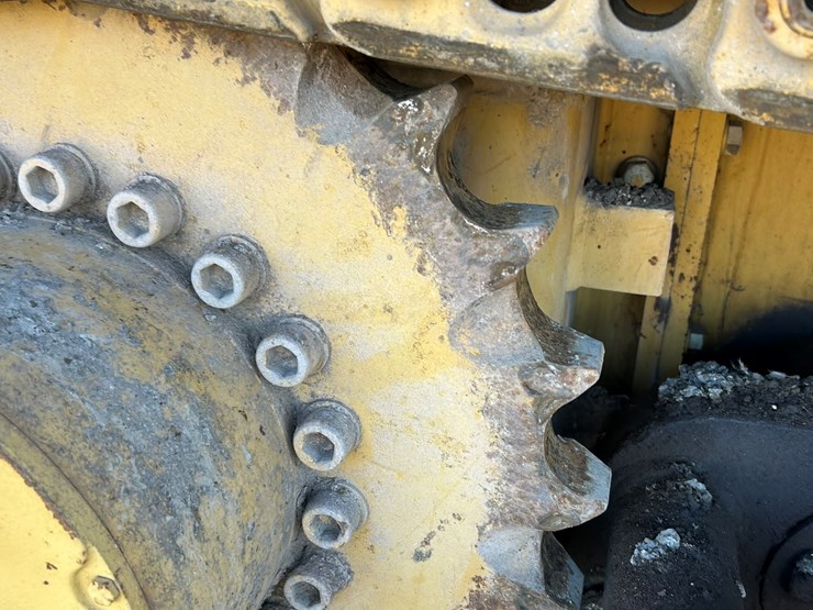 caterpillar-ap-650b-image-82